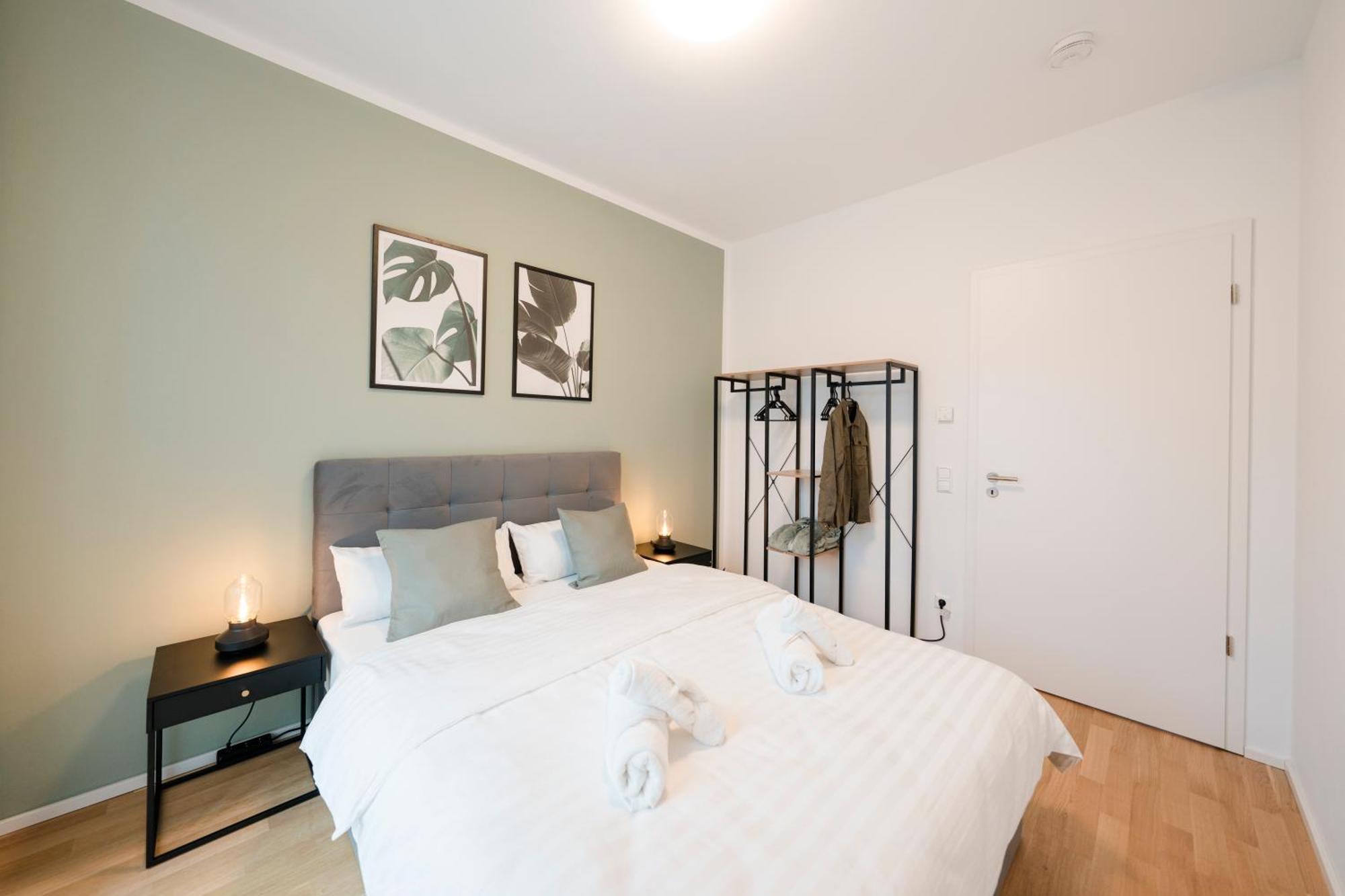 Kocasa-Apartments 02, Design, City-Center Boeblingen, Stellplatz, Balkon, Waipu-Tv Extérieur photo