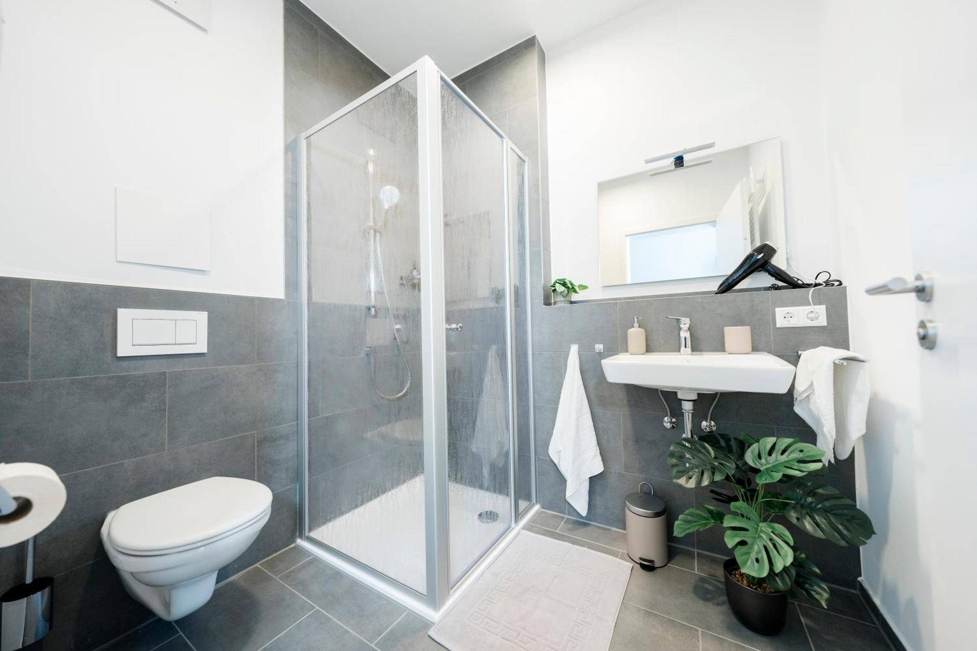 Kocasa-Apartments 02, Design, City-Center Boeblingen, Stellplatz, Balkon, Waipu-Tv Extérieur photo